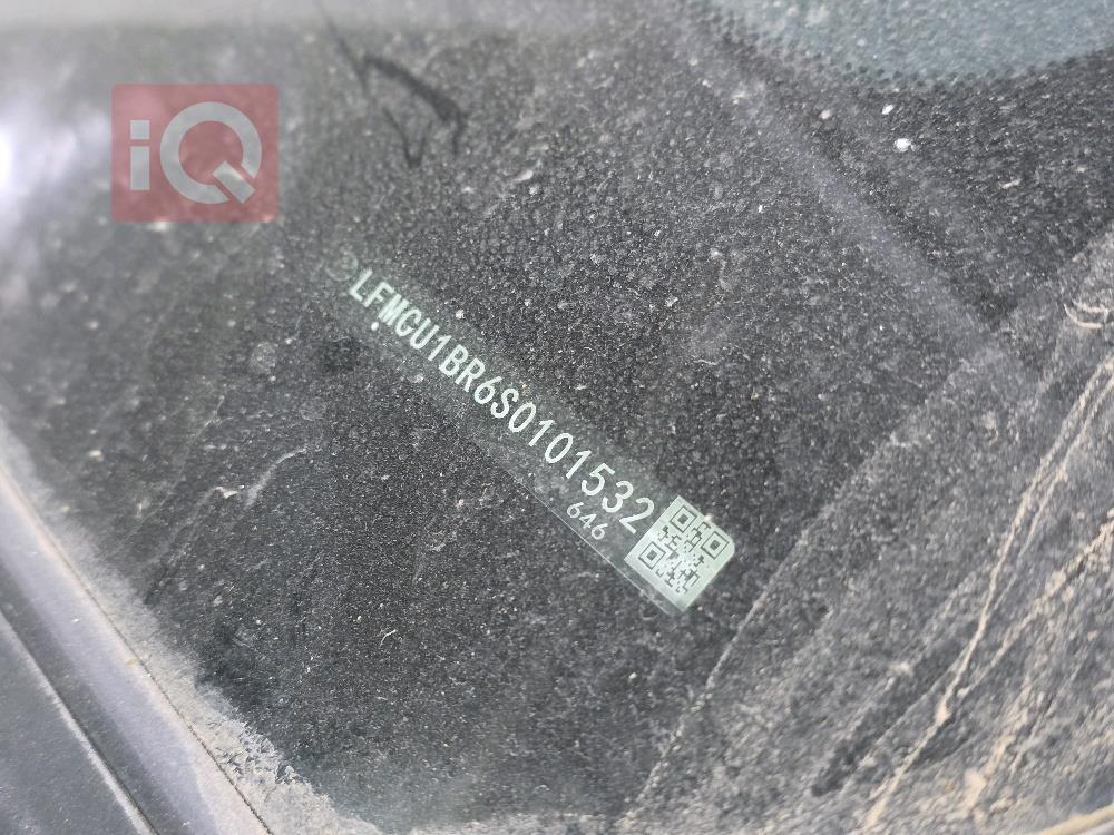 تۆیۆتا کۆرۆلا کرۆس